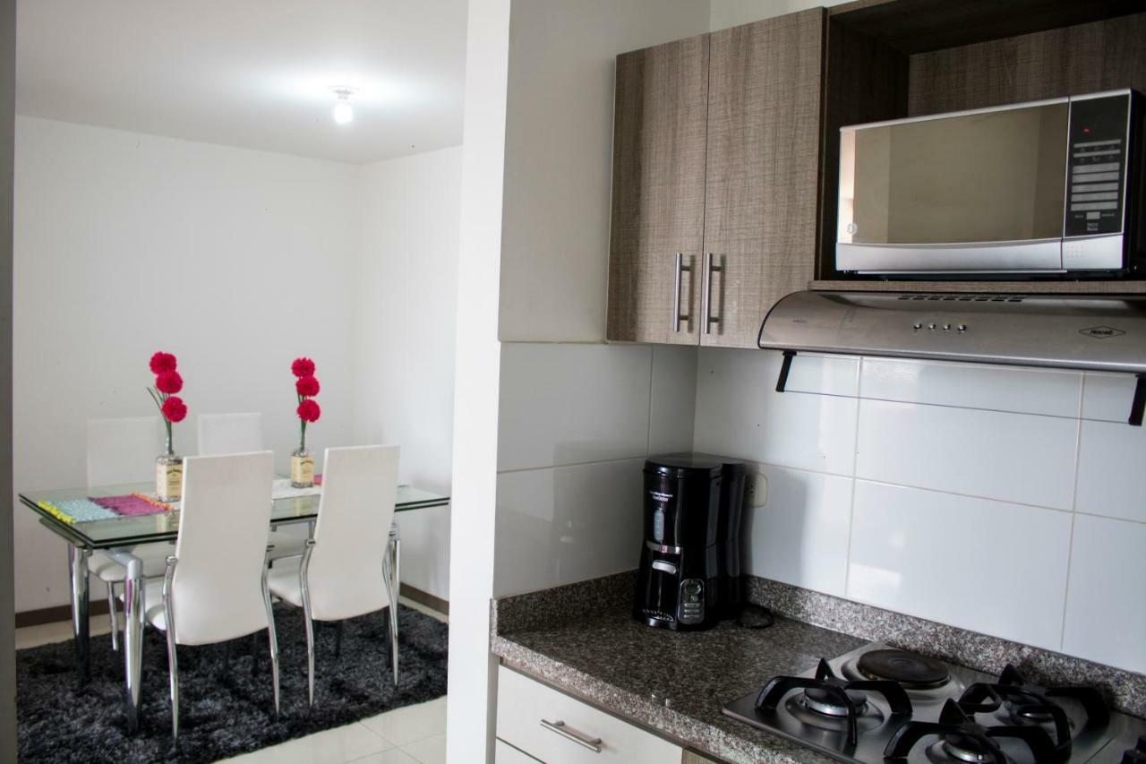 Apartamento Granate Pereira Exteriör bild