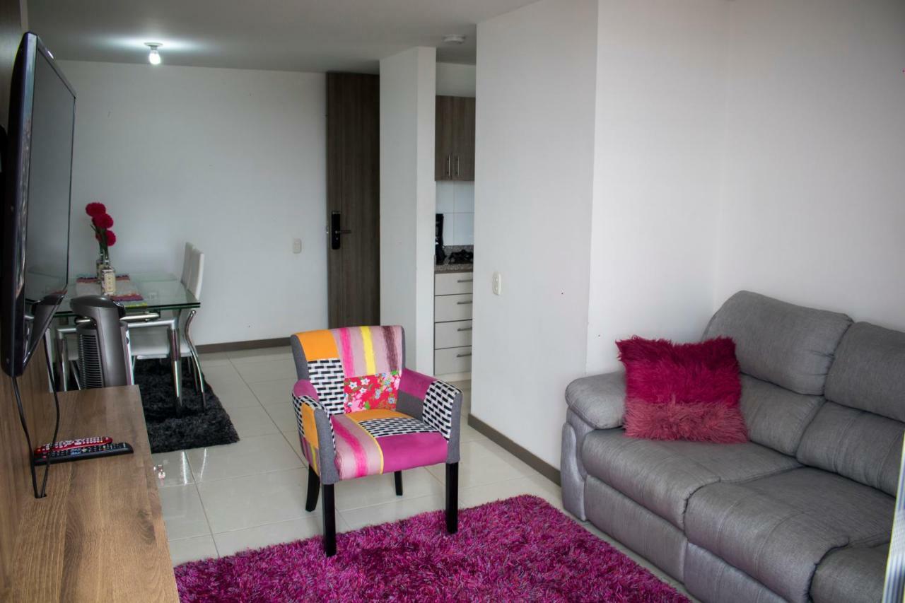 Apartamento Granate Pereira Exteriör bild